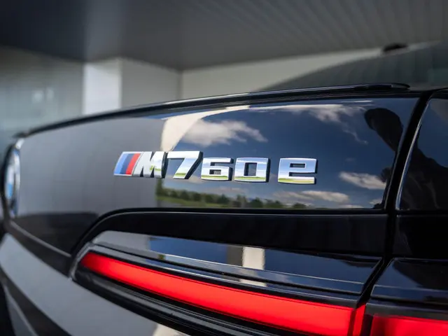 BMW 7 Serie Sedan M760e xDrive 2023 Hybride Benzine 21