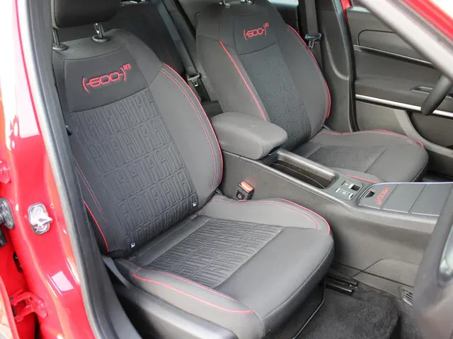 Fiat 600 600e RED 54 kWh 2024 Elektrisch 13