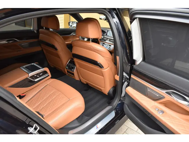 BMW 7 Serie 730Ld xDrive 2019 Diesel 41
