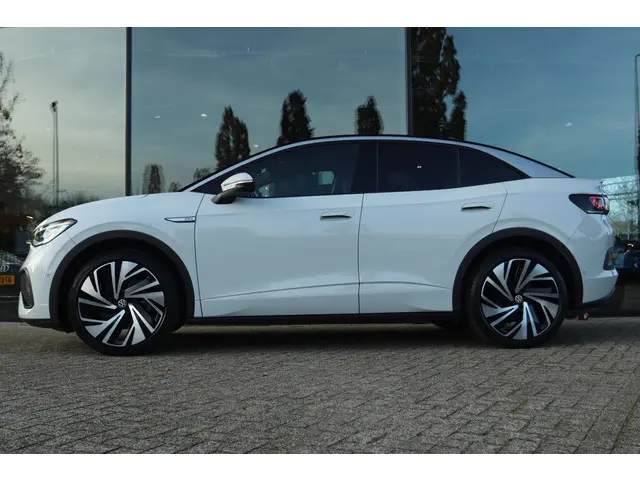 Volkswagen ID.5 PRO 77KWH 2022 Elektrisch 13