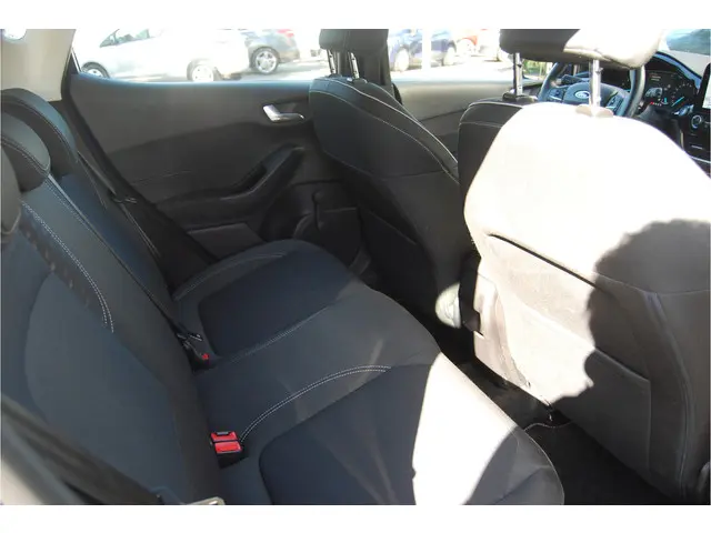 Ford Fiesta 1.0 EcoBoost Titanium AUTOMAAT 2018 Benzine 33