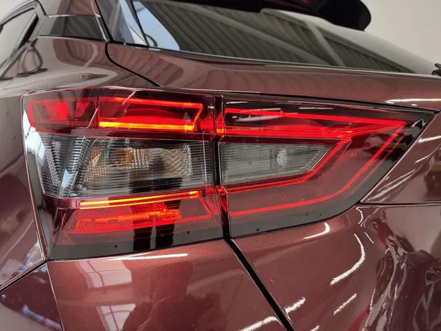 Nissan Juke 1.0 DIG-T N-Connecta 2021 Benzine 31