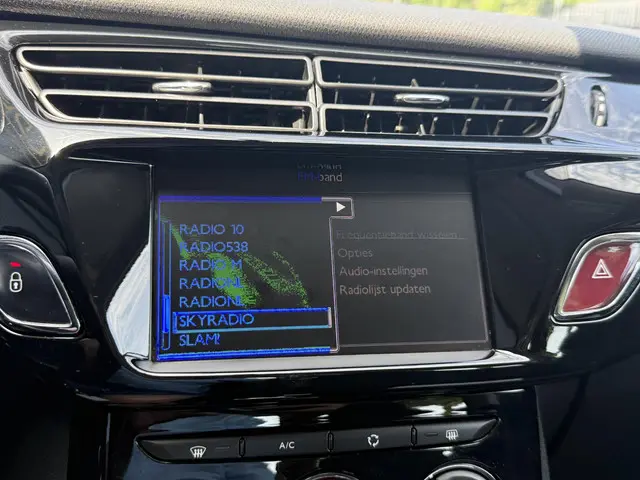 Citroën C3 1.2 PureTech Collection 2015 Benzine 11