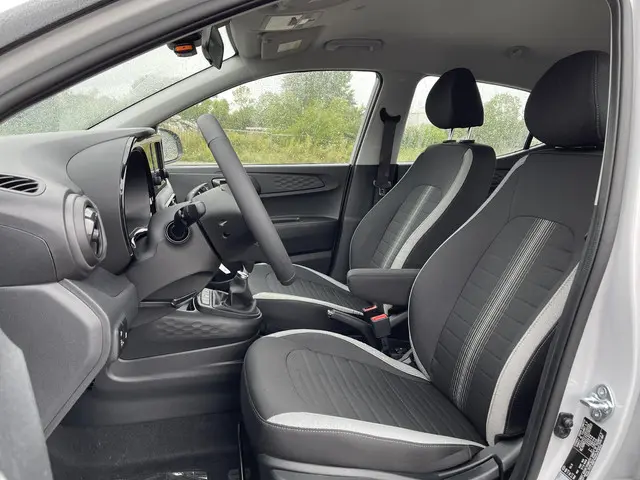 Hyundai i10 1.0 Comfort Smart 2025 Benzine 9