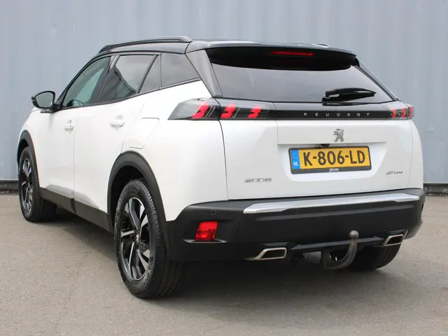 Peugeot 2008 1.2 PureTech GT-Line 2021 Benzine 5