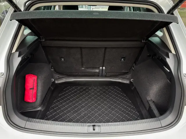 Volkswagen Tiguan 1.5 TSI Life Business 2022 Benzine 21