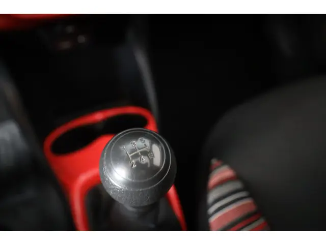 Citroën C1 PT 82 Airscape Shine 2015 Benzine 24