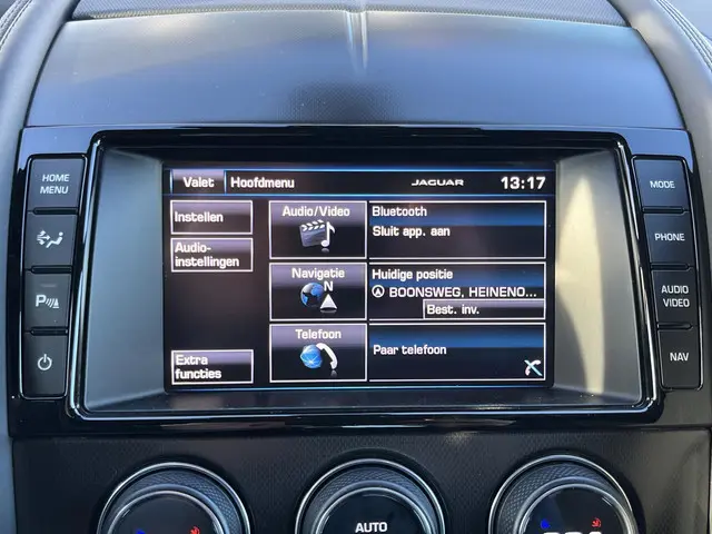 Jaguar F-Type 3.0 V6 S Convertible 2013 Benzine 30