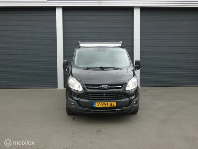 Ford Transit Custom 3