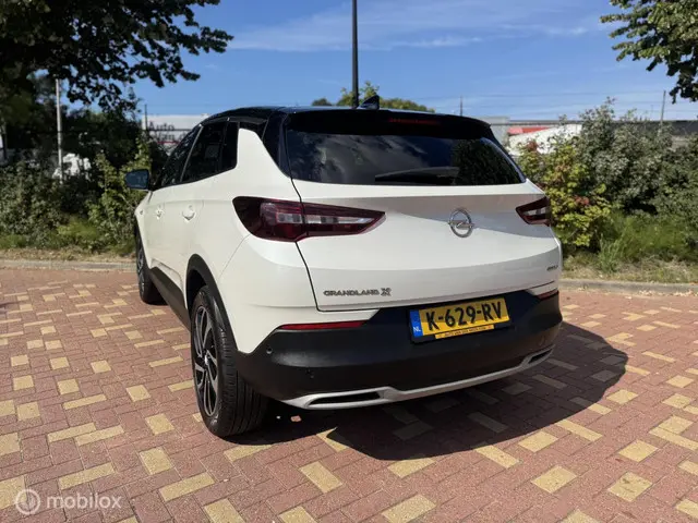 Opel Grandland X 1.2 Turbo Ultimate / Bomvol 2018 Benzine 16