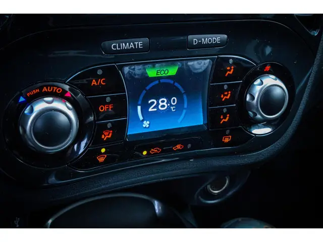 Nissan Juke 1.6 Acenta Eco NAP CRUISE 2012 Benzine 28