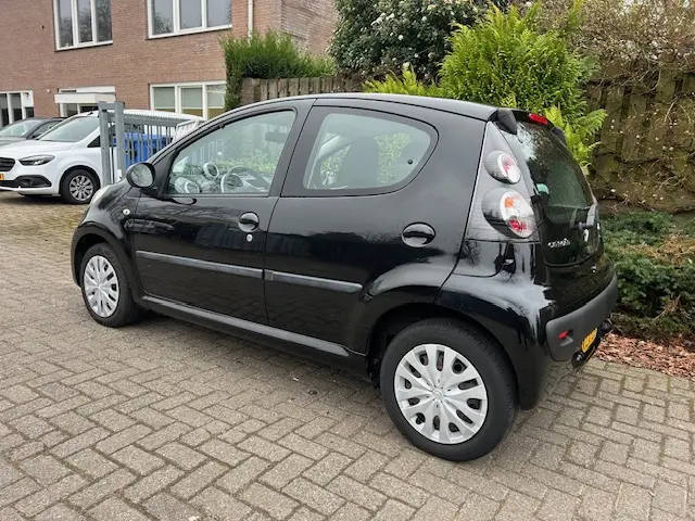 Citroën C1 1.0 Collection 2013 Benzine 4