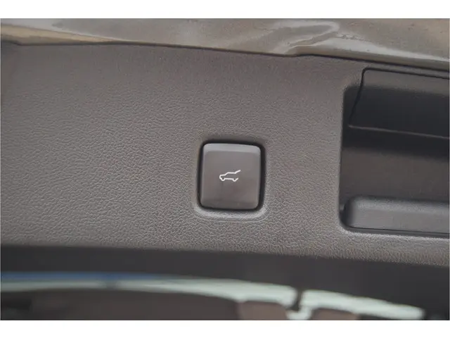 Ford Kuga 2.5 PHEV 243PK ST-Line X 2025 Hybride Benzine 7