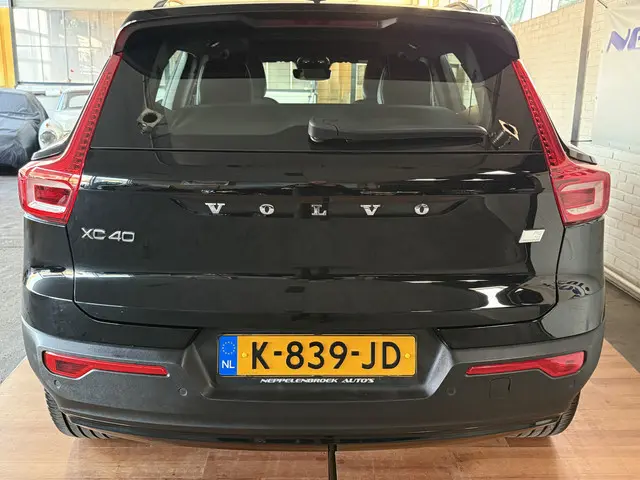 Volvo XC40 Recharge P8 AWD R-Design 2020 Elektrisch 12