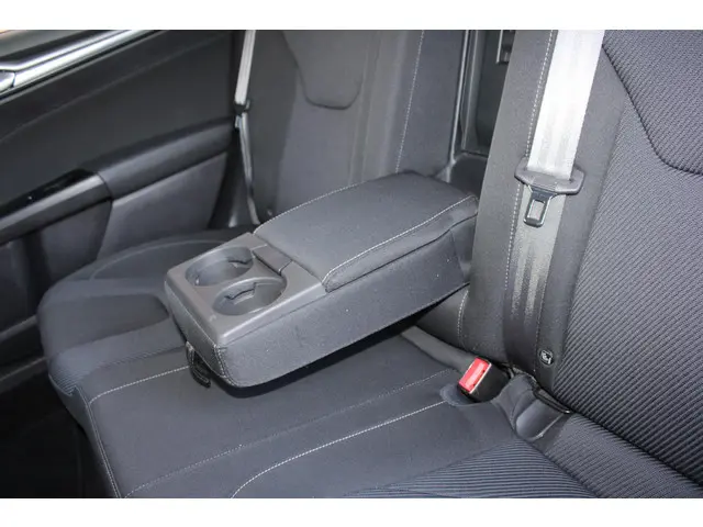 Ford Mondeo 2.0 IVCT HEV Titanium 2016 Hybride Benzine 28