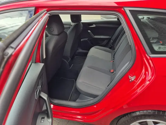 SEAT Leon Sportstourer 1.0 TSI Reference 2021 Benzine 4