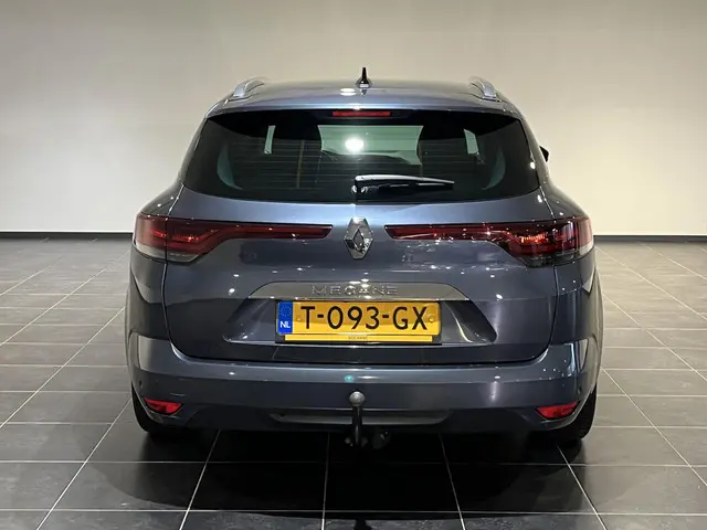 Renault Mégane Estate 1.3 TCe 140 Techno 2023 Benzine 17
