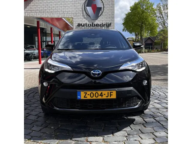 Toyota C-HR 2.0 Hybrid Team D 2022 Hybride Benzine 24