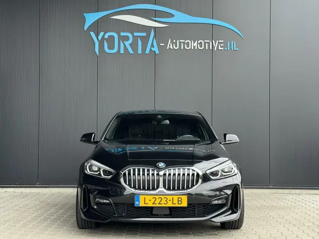 BMW 1 Serie 118i EDE M Sport 2021 Benzine 13