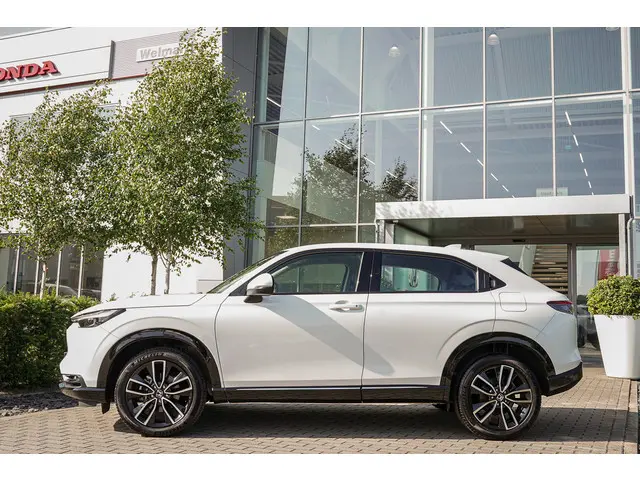 Honda HR-V 1.5i e:HEV ADVANCE 2024 Hybride Benzine 62