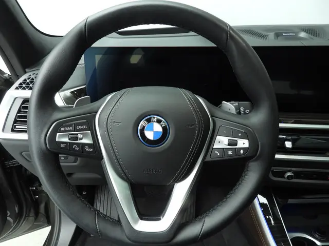 BMW X5 xDrive50e 2024 Hybride Benzine 11