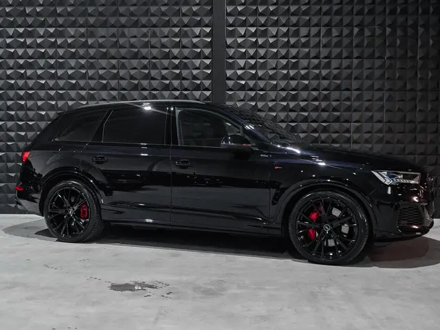 Audi Q7 2