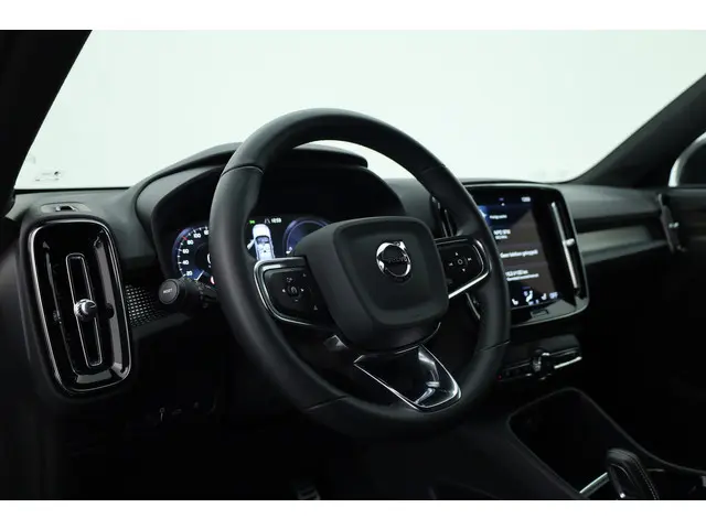 Volvo XC40 T5 Recharge R-Design 2022 Hybride Benzine 5