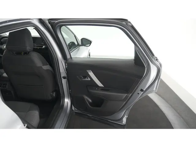 Citroën C4 X PureTech 130 EAT8 Plus 2023 Benzine 54