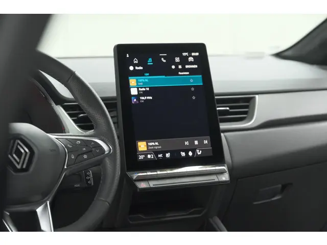 Renault Captur Mild Hybrid 160 techno 2025 Benzine 49