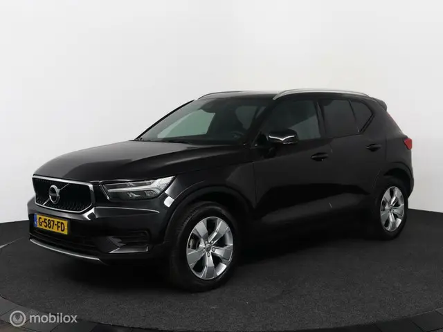 Volvo XC40 1.5 T3 Mom |Cam| stoelverw 2018 Benzine 3