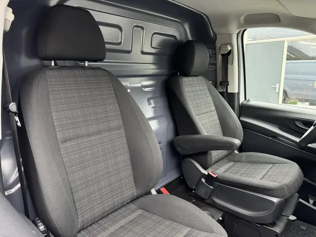 Mercedes-Benz Vito 114 CDI Lang Automaat 2019 Diesel 11