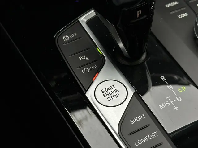 BMW 1 Serie 120d High Executive 2020 Diesel 32