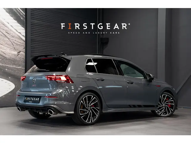 Volkswagen Golf 2.0 TSI GTI 2022 Benzine 2