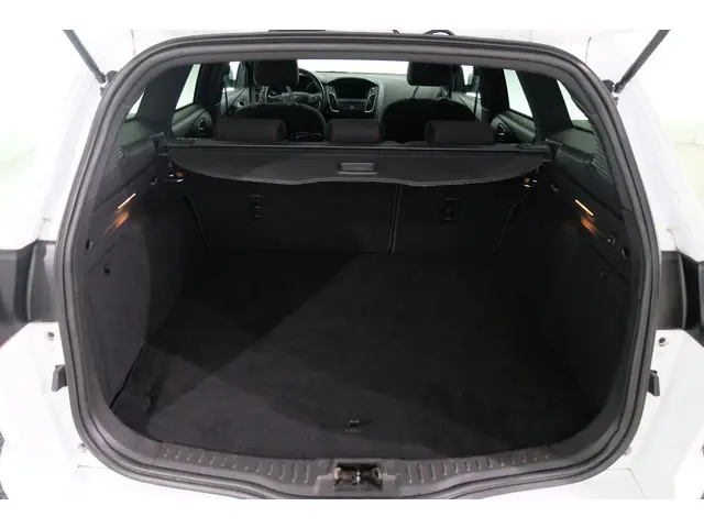 Ford Focus Wagon 1.5 ST-Line 2018 Benzine 27
