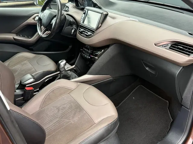 Peugeot 2008 1.6 VTi Féline 2013 Benzine 10