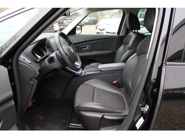 Renault Scénic 1.3 TCe 140 EDC Intens 2020 Benzine 13