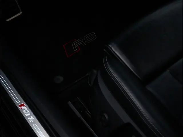 Audi RS3 Sportback 2.5 TFSI 550pk quattro 2019 Benzine 14