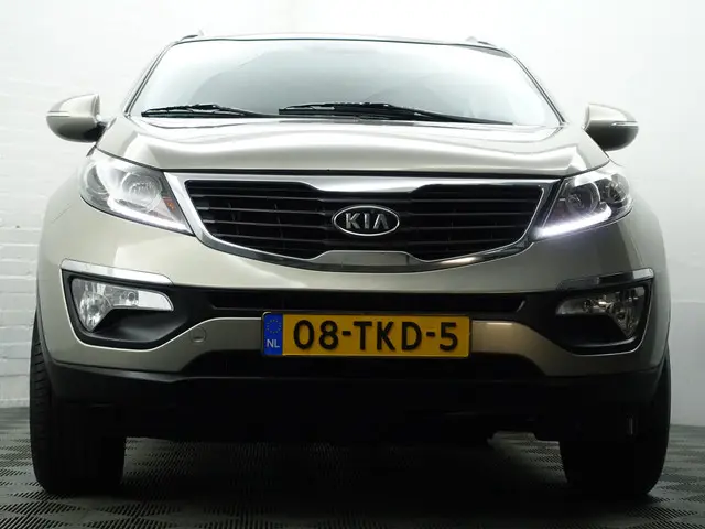 Kia Sportage 1.6 GDI X-ecutive Plus Pack- 2012 Benzine 24