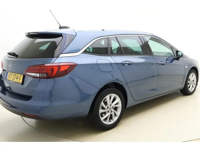 Opel Astra 2