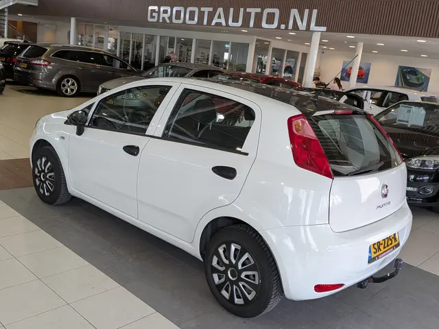 Fiat Punto Evo 1.2 Street 2015 Benzine 3