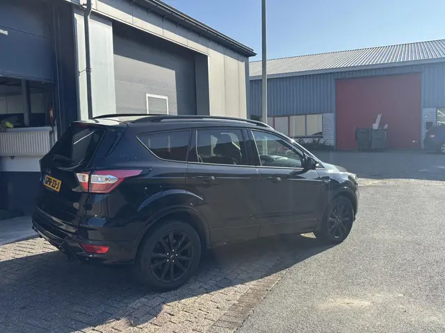 Ford Kuga 1.5 EcoBoost ST Line 2019 Benzine 5