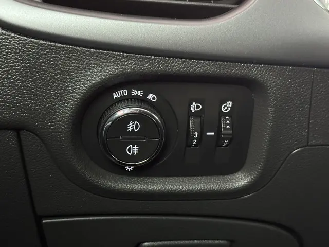 Opel Astra 1.4 Online Edition 2017 Benzine 36