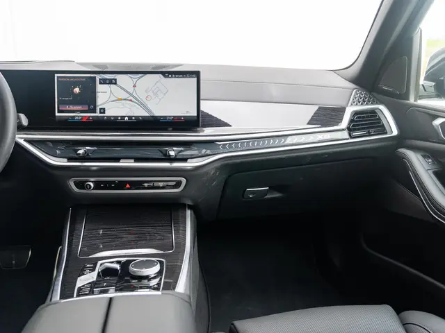 BMW X5 xDrive50e 2025 Hybride Benzine 11