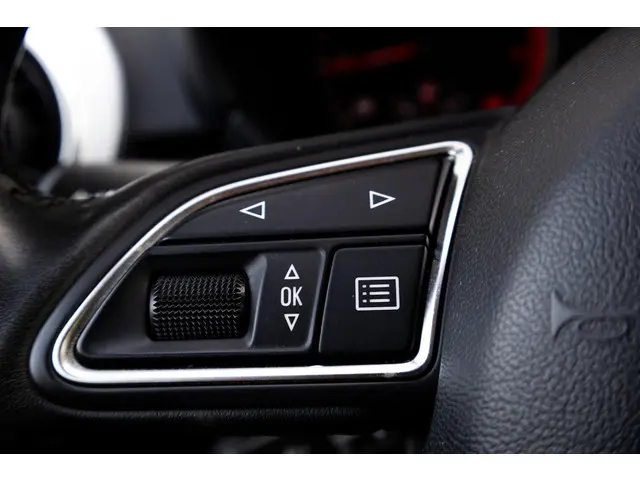 Audi A1 Sportback 1.2 TFSI S-Line 2013 Benzine 17