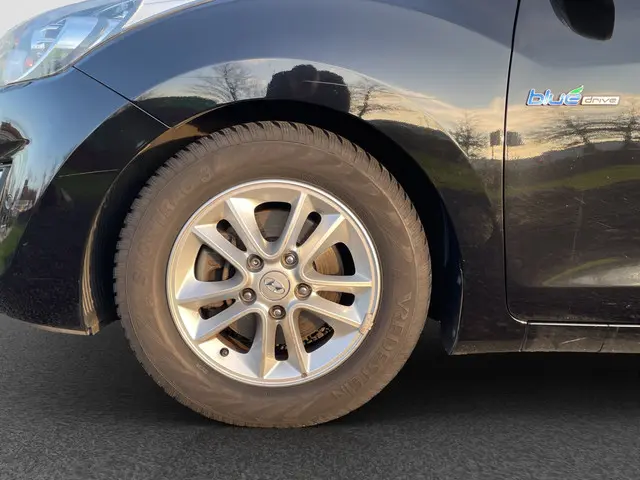 Hyundai i30 1.6 GDI Business Edition 2013 Benzine 21