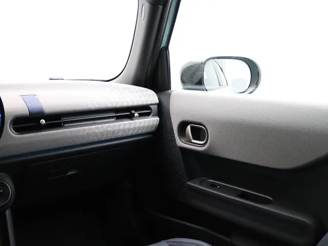 MINI 5-Deurs Cooper S 2025 Benzine 25