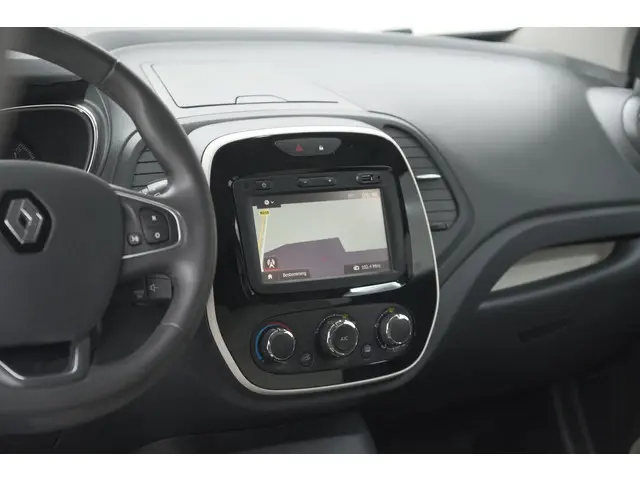 Renault Captur TCe 90 Limited 2017 Benzine 49