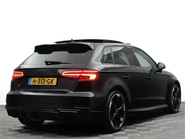 Audi RS3 Sportback 2.5 TFSI 550pk quattro 2019 Benzine 5