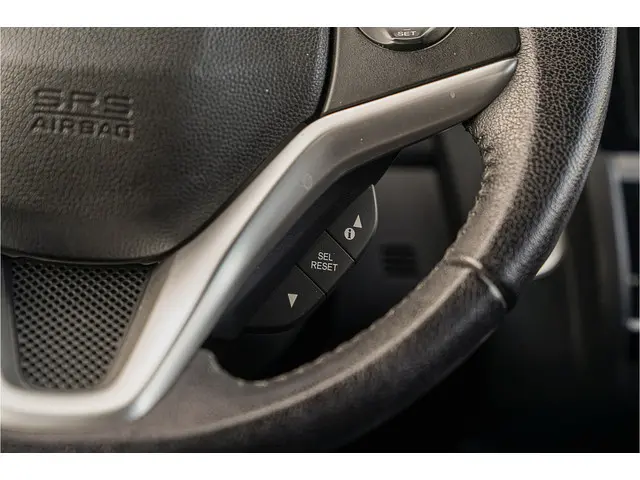 Honda Jazz 1.3i V-TEC ELEGANCE 2016 Benzine 42