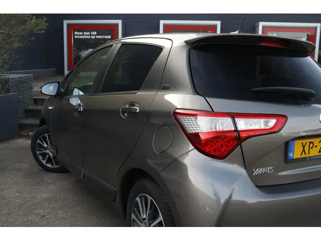 Toyota Yaris 1.5 Hybrid Y20 2019 Hybride Benzine 9